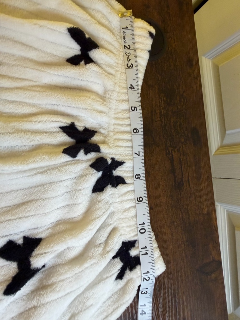 Women's Cream Ribbed Bow Print Lounge Set | Cozy Knit Top & Pants | Size Large - Picture 5 of 9